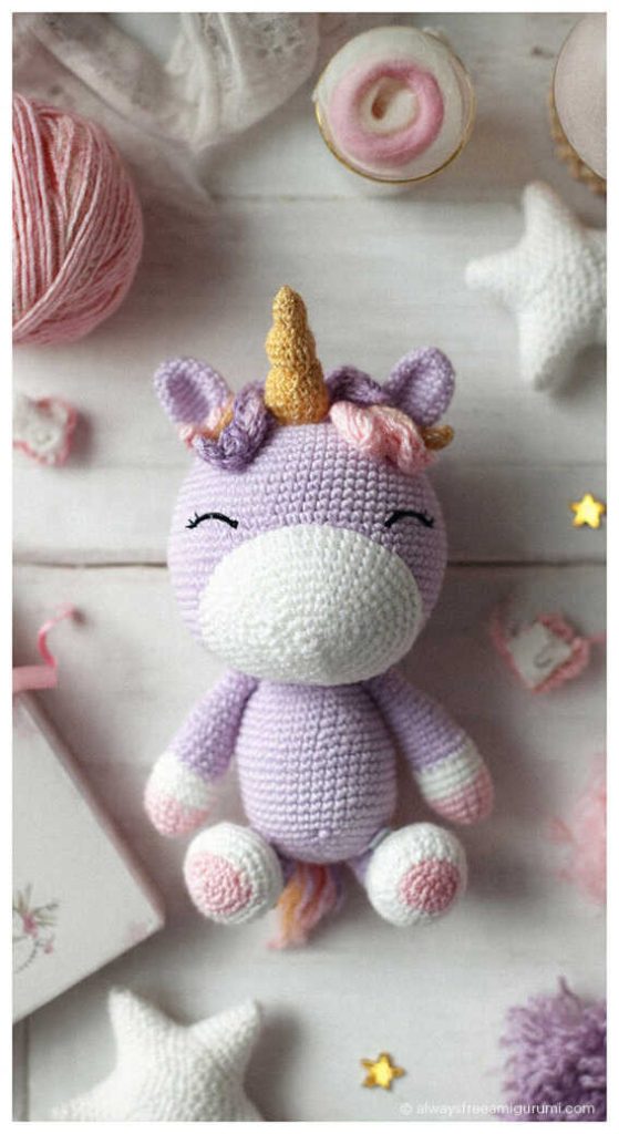 Elegant amigurumi unicorn idea with soft pastel colors, a beautiful inspiration for your Quick to Make Amigurumi fantasy collection.